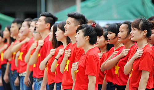 Chào cờ, hát Quốc ca là nghi lễ thiêng liêng, là tiếng lòng, là nhịp đập của con tim yêu Tổ quốc.